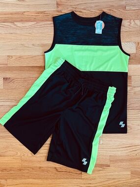 NWT TCP Sport Boys Large Sleeveless Athletic Set